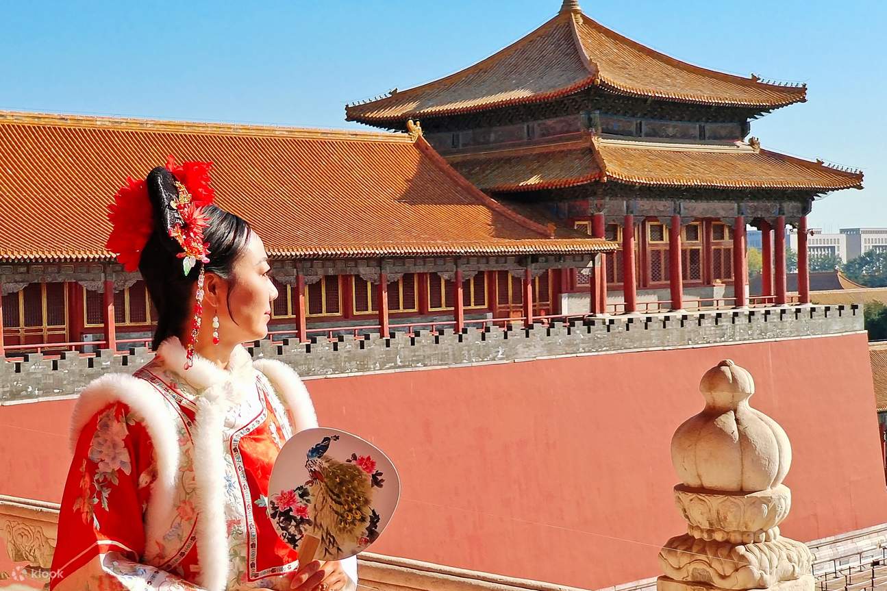 Trajes de la dinastía Qing y té de la tarde antiguo, fotografía exclusiva de escenas interiores y experiencia de caligrafía - Eatwith