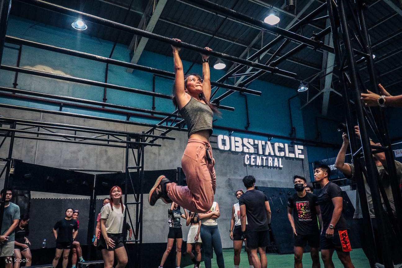 Lintasan Kelas Tengah Rintangan di Manila - Klook Indonesia
