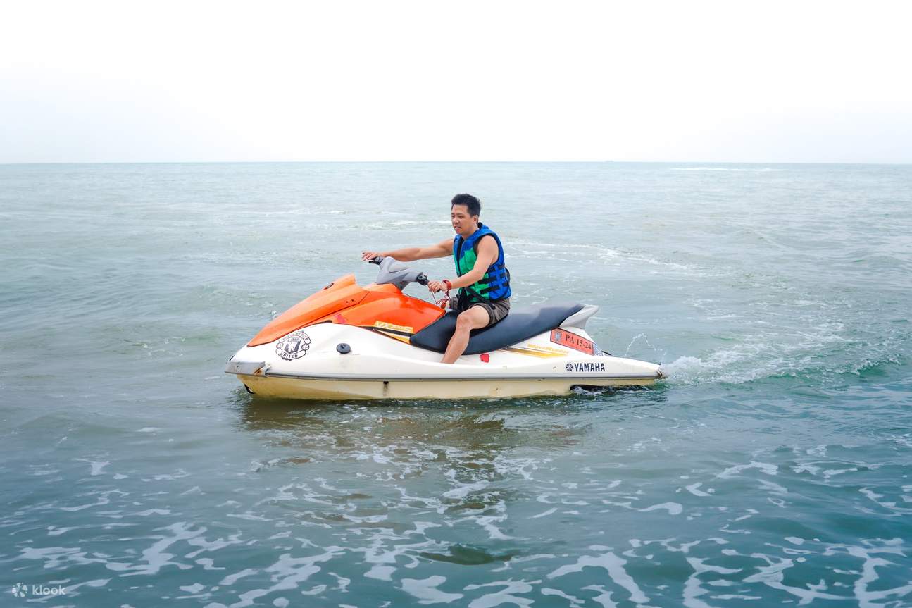 Jet ski (mô tô nước)
