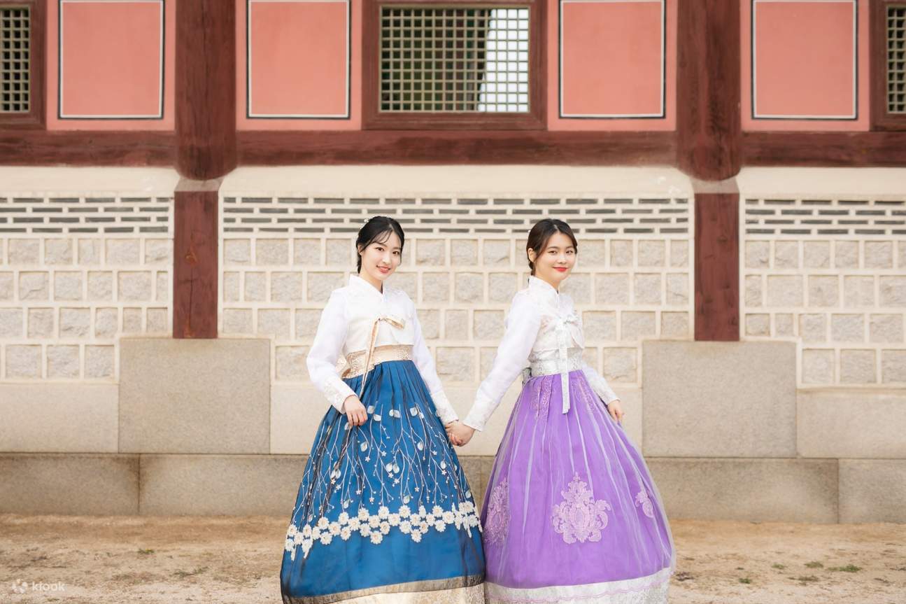 Seohwa Hanbok Rental at Gyeongbokgung - Klook United Kingdom