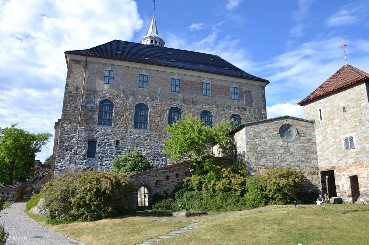 Akershus Fortress and Castle Historic Private Tour in Oslo Norway