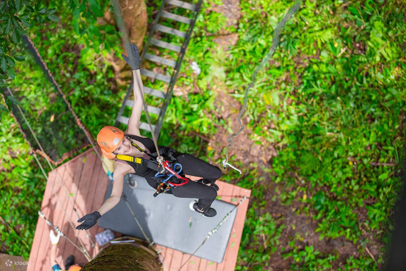 芭东山景高空滑索