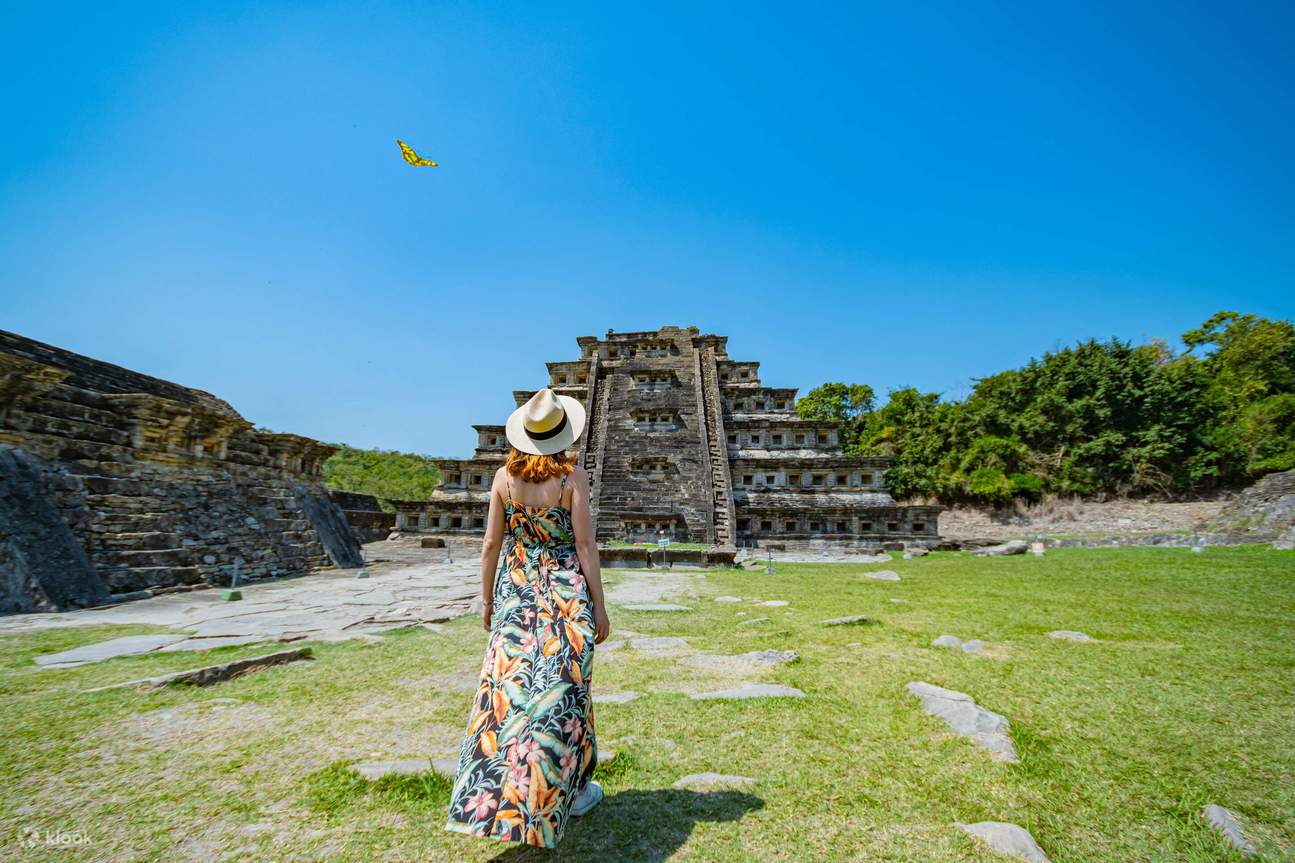 Vé Miễn-Xếp-Hàng Khu Khảo Cổ El Tajin