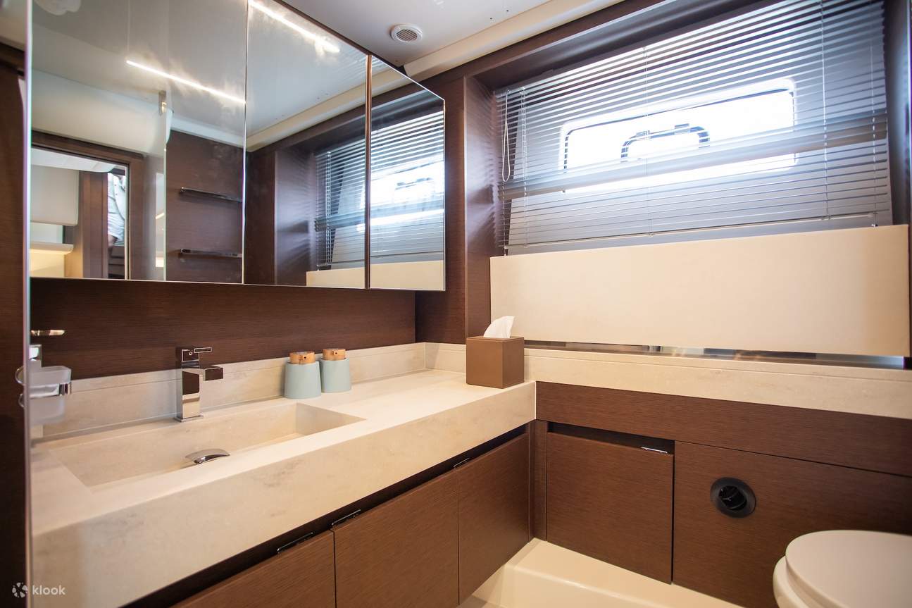 Prestige 590 - 12 orang