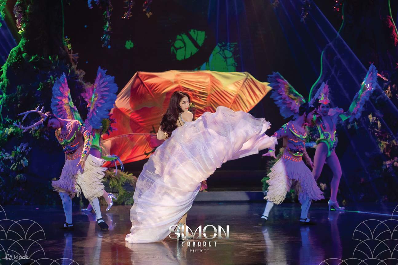 Show cabaret lớn nhất ở Phuket