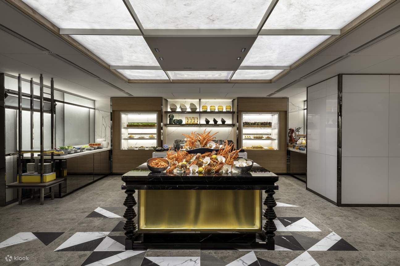 Renaissance Harbour View Hotel Hong Kong Buffet | Food Studio | Lunch ...
