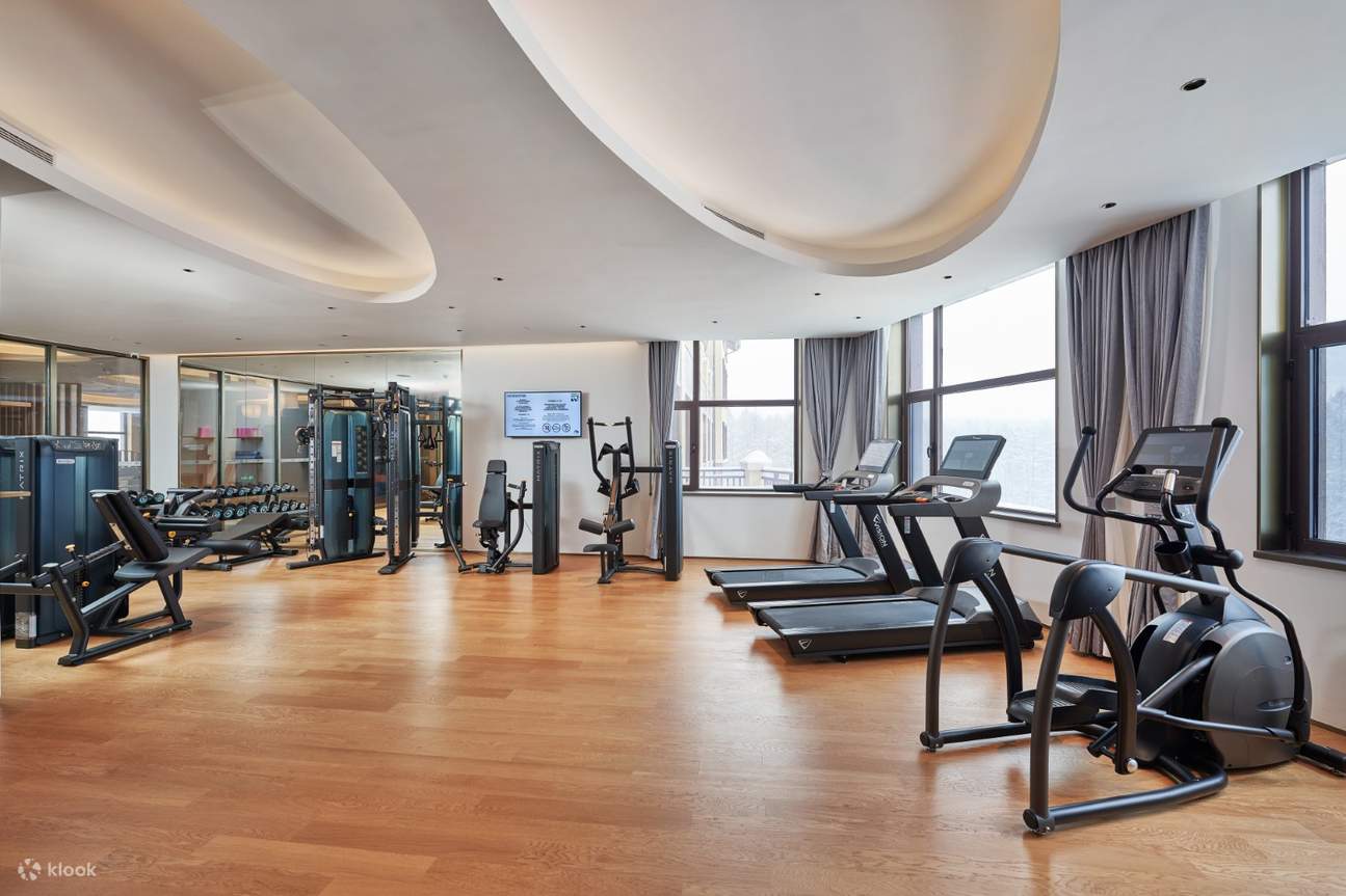 Club Med Changbaishan Resort (Accommodation + All-day Dining + Professional Skiing Lessons + Unlimited Skiing Experience + Hot Spring Center + Evening Parties)