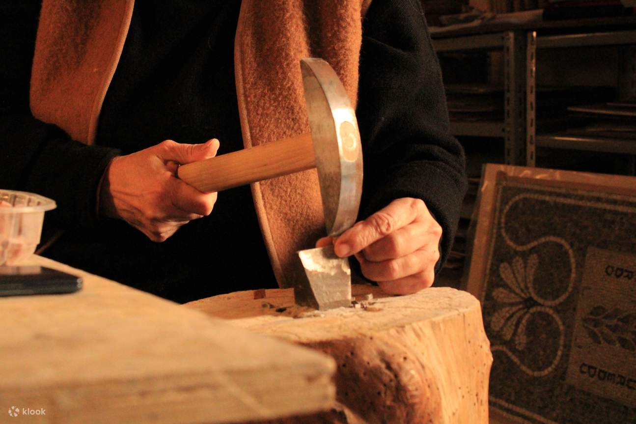 Bengkel membuat mozek di Rom