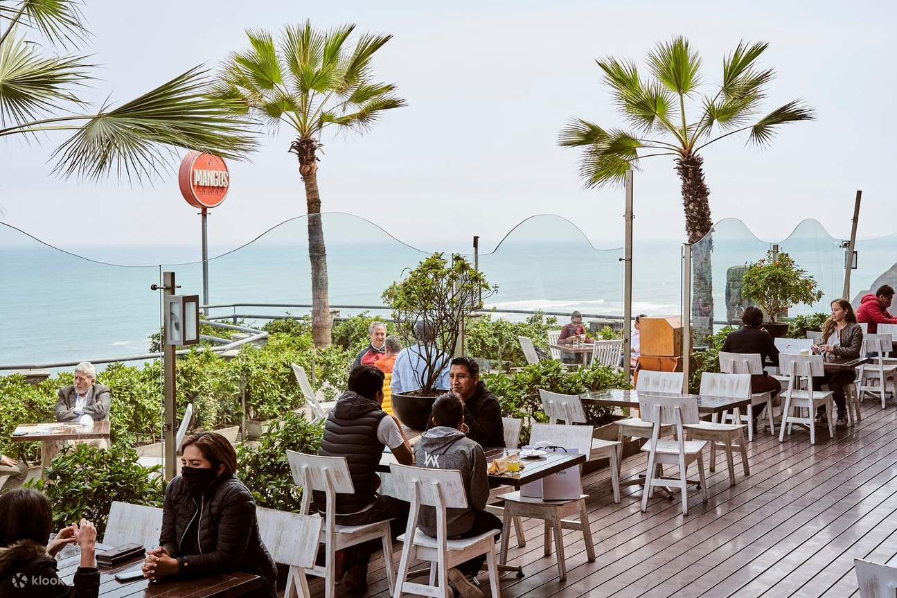 Обед в ресторане Mangos