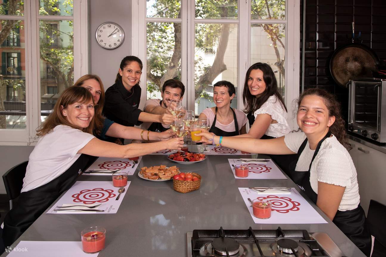 Kelas Memasak Tapas dan Paella di Barcelona