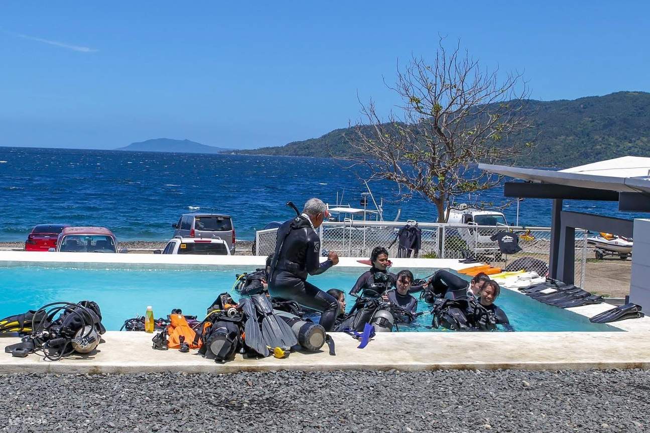 Kursus Sertifikasi Menyelam Scuba PADI Open Water 3D2N di Batangas