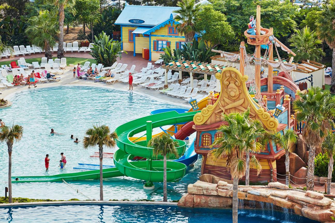 slide in portAventura caribe water park