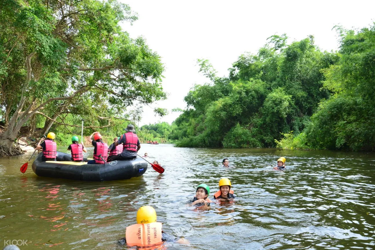 泰國坤西育河漂流