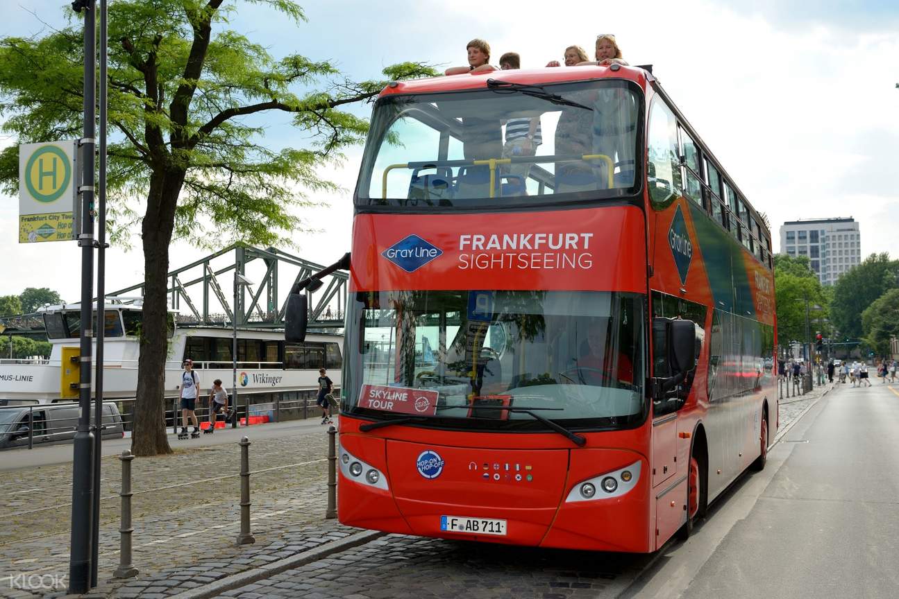 city tour bus in frankfurt
