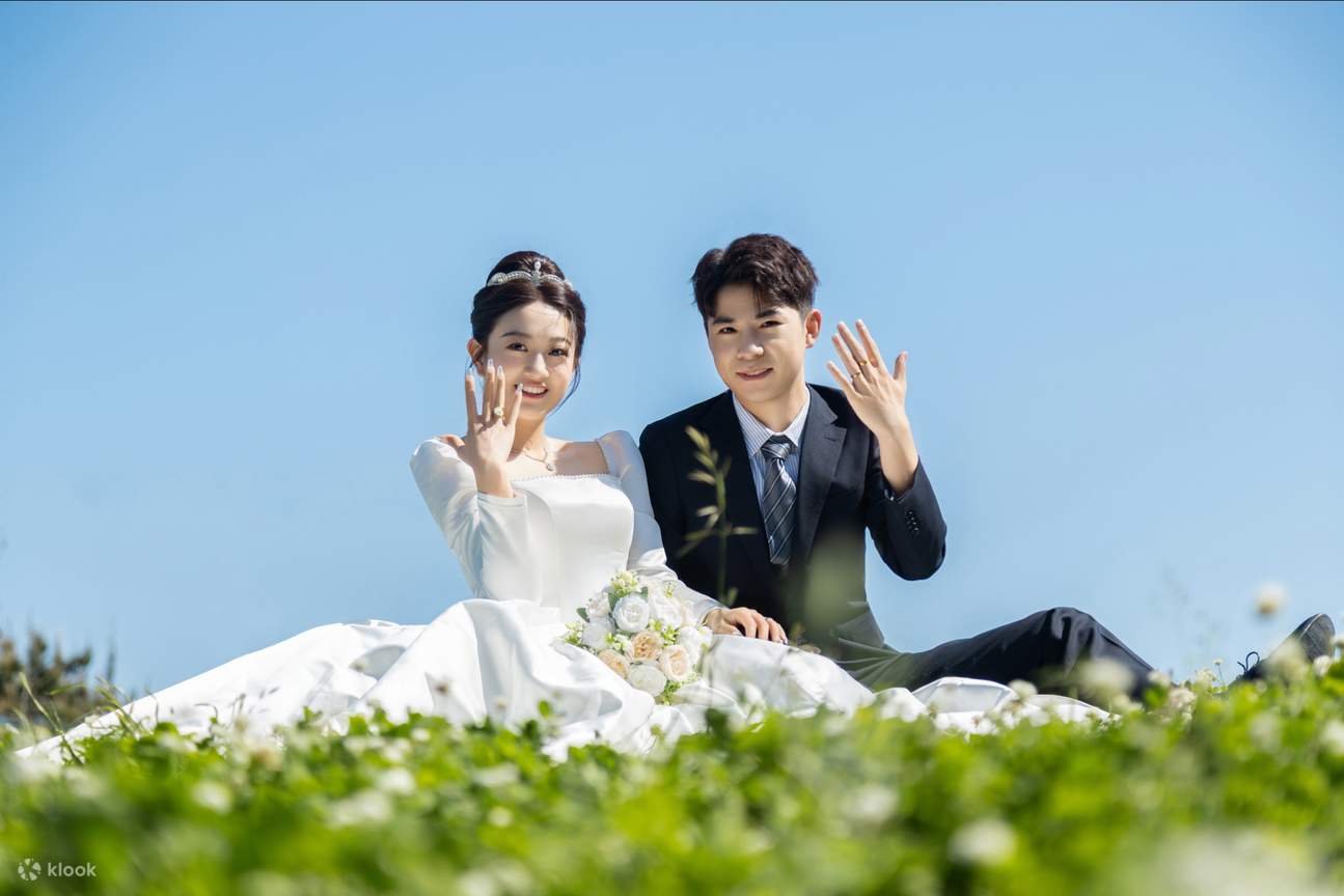 Kamakura & Yokohama Wedding Photoshoot with Pro Styling