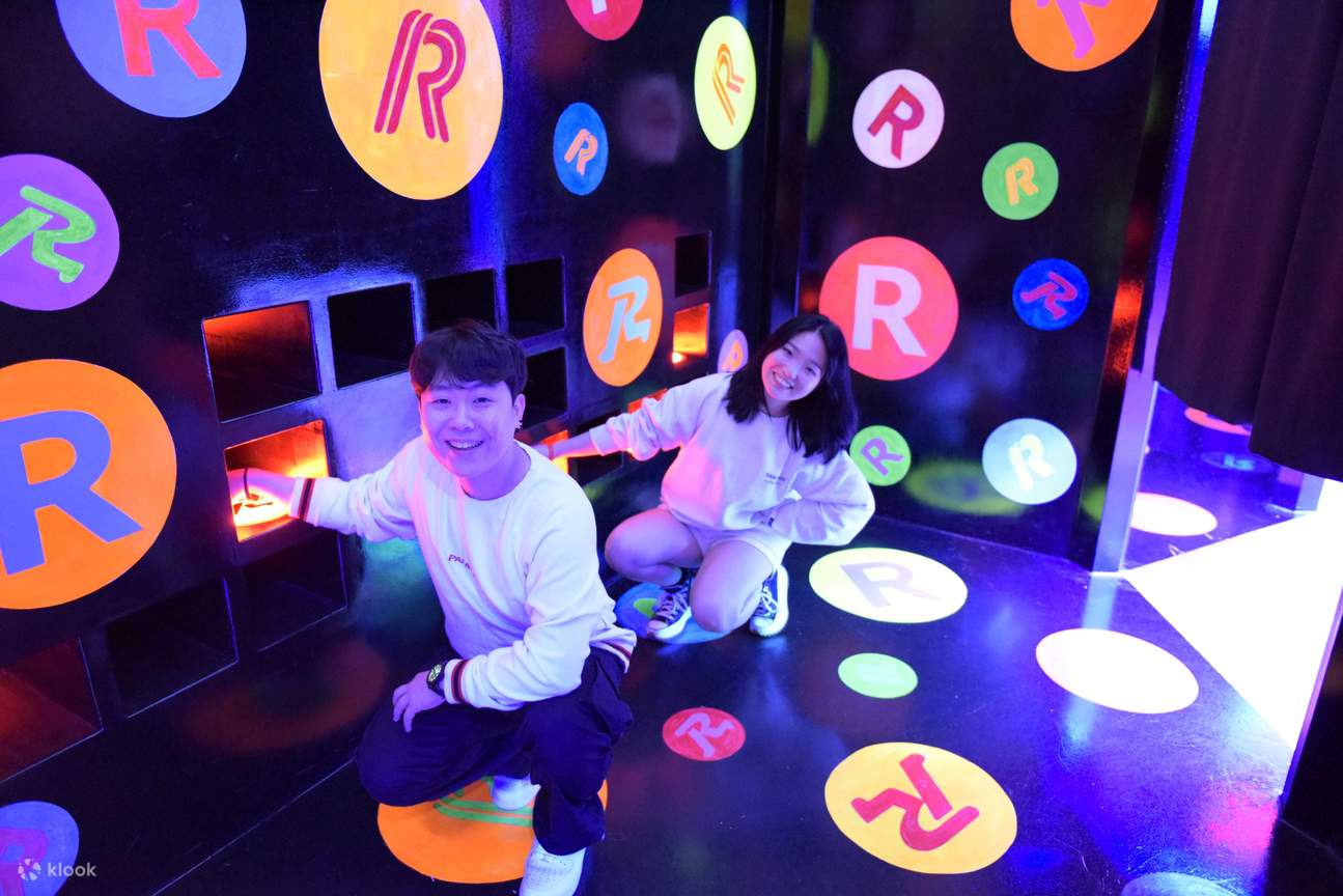 two people playing at running man center