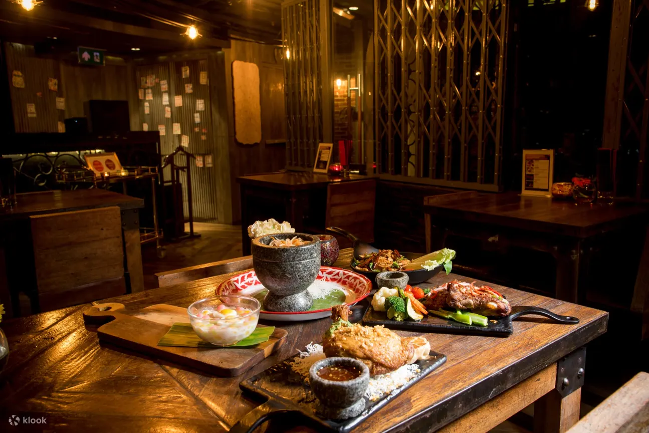 曼谷大陆酒店 39 楼的曼谷 Heightz 屋顶餐厅