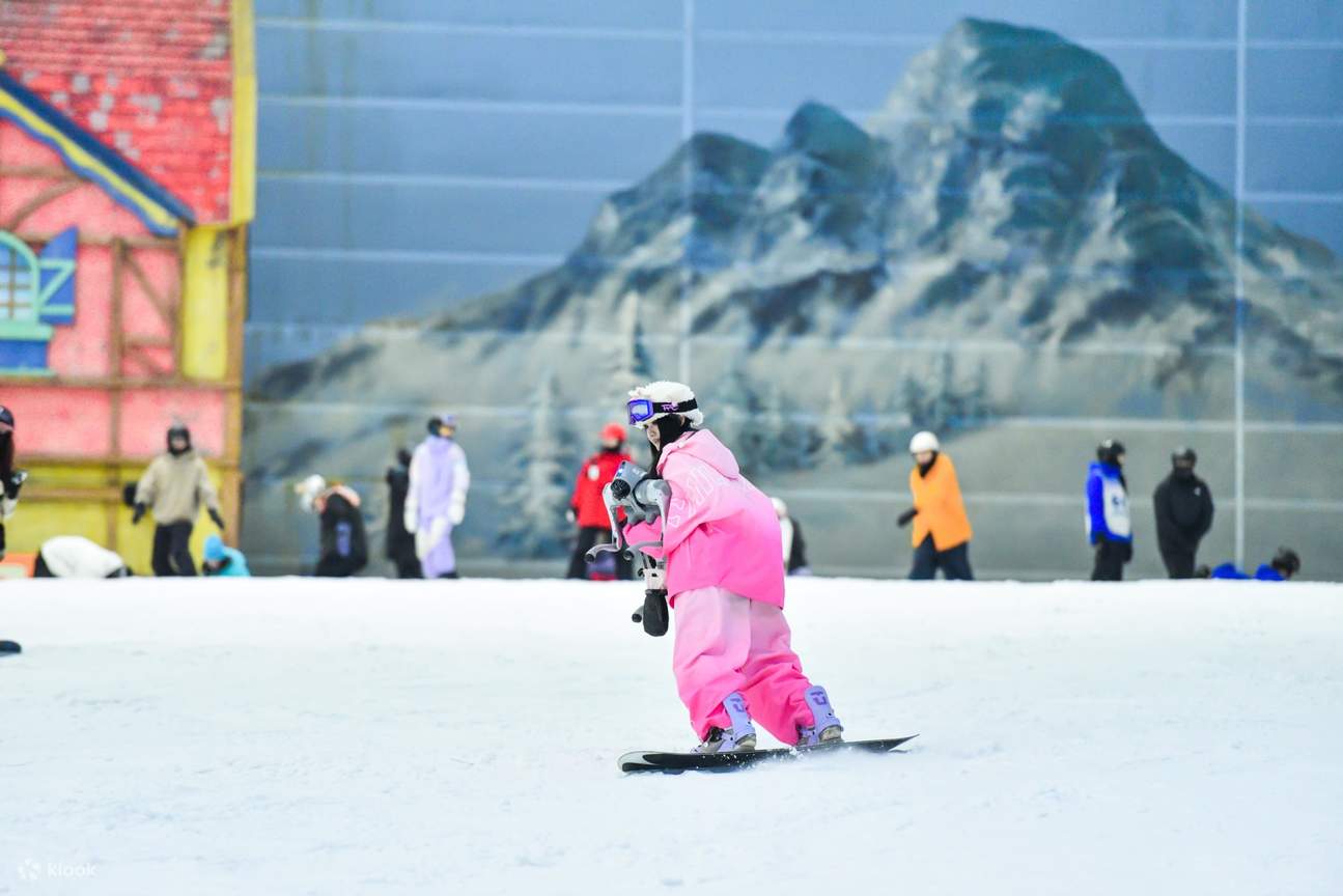 [ข้อเสนอพิเศษเฉพาะ Klook] Guangzhou Hot Snow Miracle (เดิมชื่อ Guangzhou Sunac Snow World)