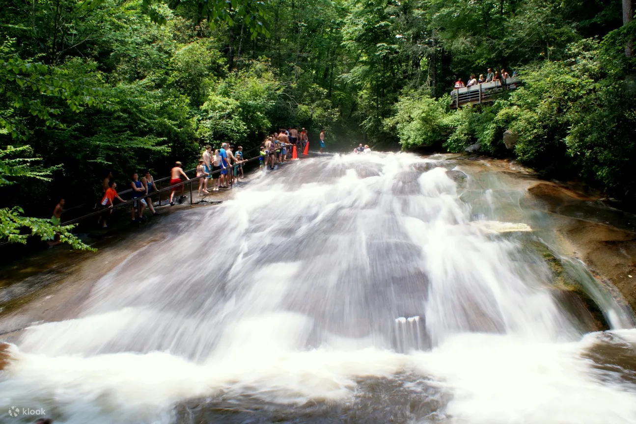 徒步 kitulgala