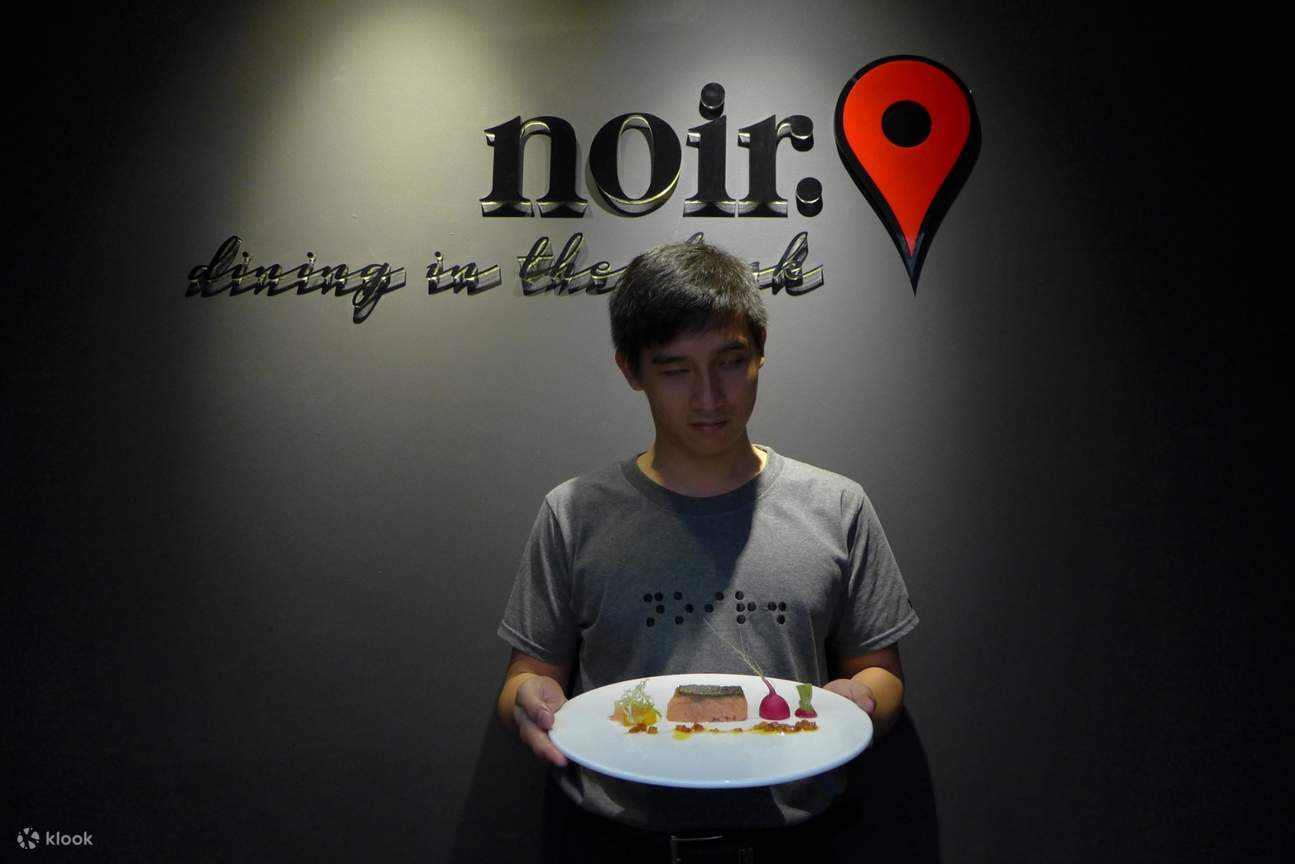 Pintu masuk Noir Dining in the Dark di Ho Chi Minh City