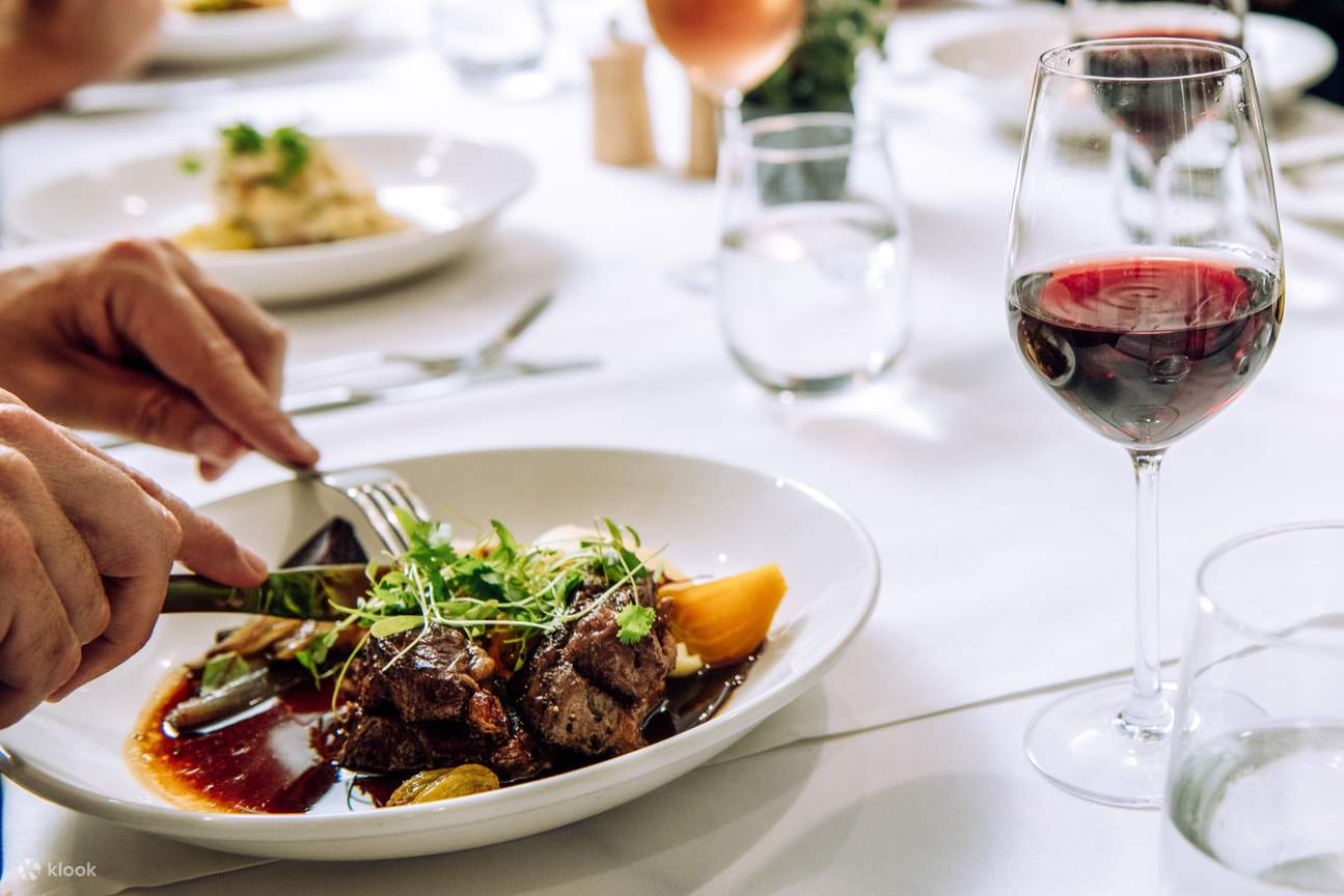 悉尼港圣诞节午餐巡游