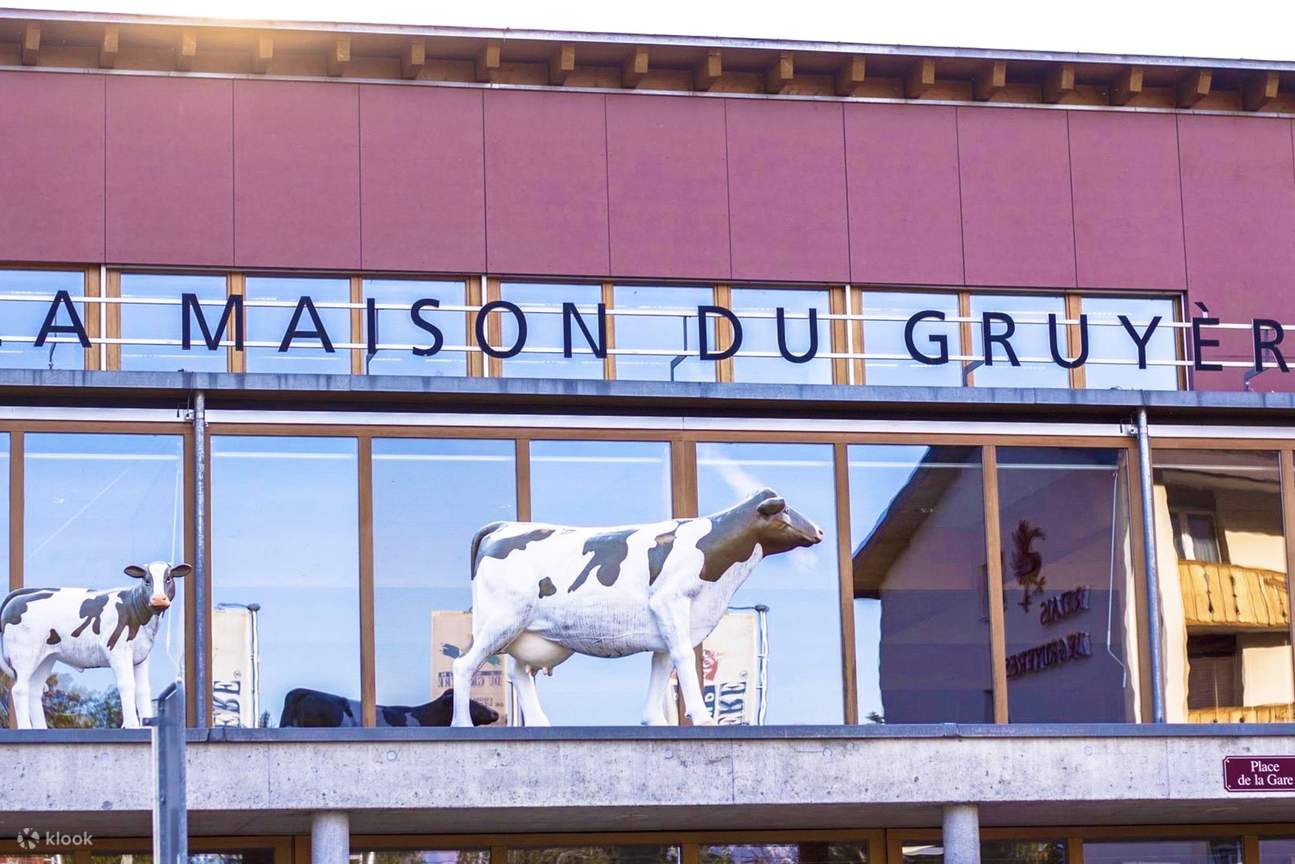Gruyeres & Chocolate Factory with Winter Option Tour from from Lausanne Klook