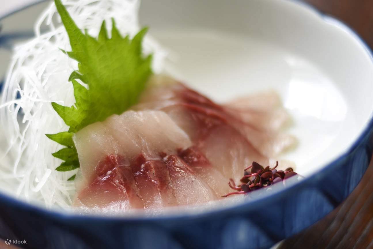 Shinkyogoku, cucina stagionale e anguilla Kyogokukaneyo a Kyoto