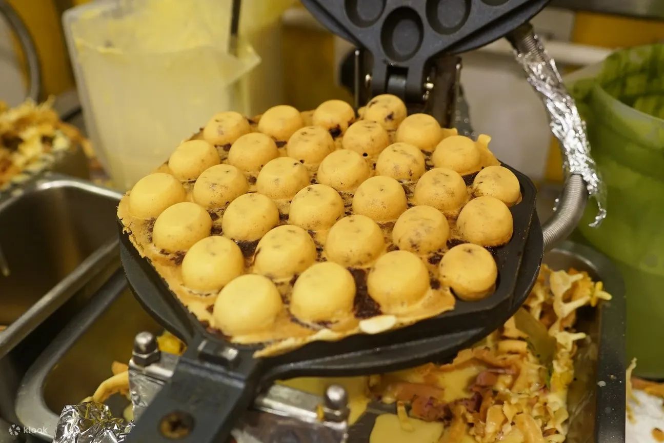 Chocolate Chips Egg Puff at Mammy Pancake in Kwun Tong