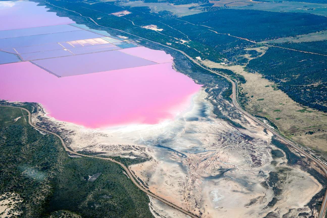 lagon de Hutt, lagon rose vu du ciel