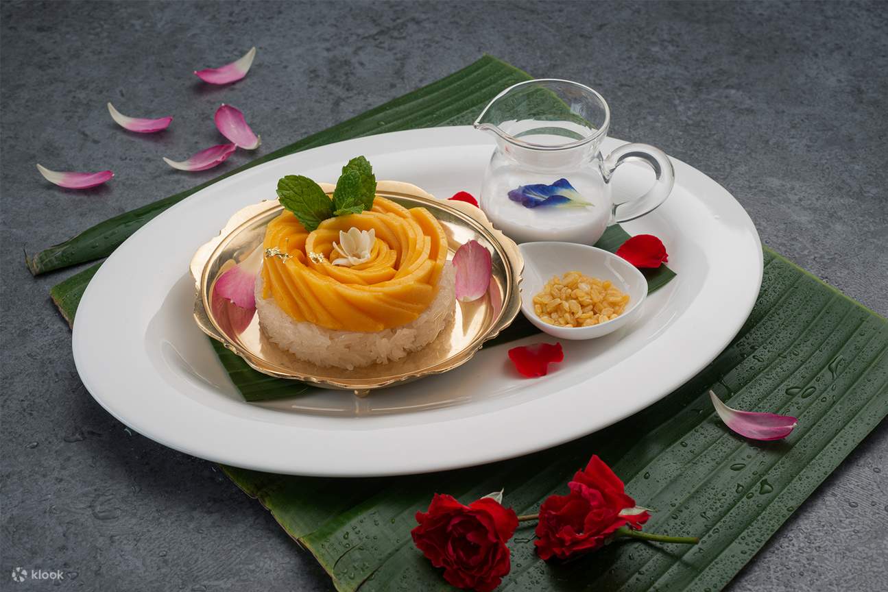 Baan Suriyasai @Surawongse Ẩm Thực Thái Lan Chính Thống