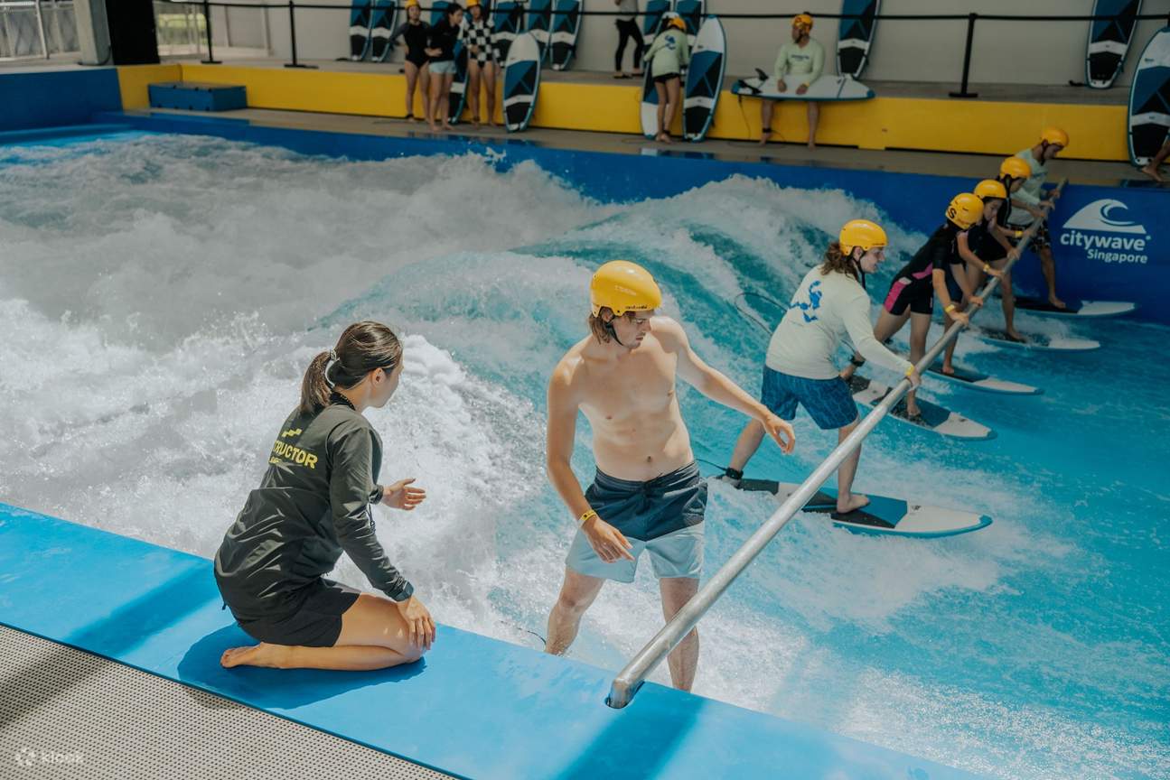 Surfen im TRIFECTA Singapur