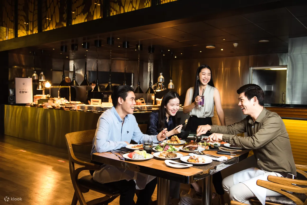 曼谷最佳酒店自助餐地点 - W 酒店午餐时间