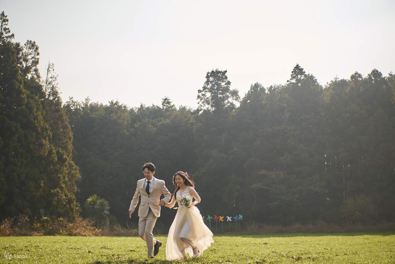 Jeju Tour Snap Photography: Family & Couple Shoots