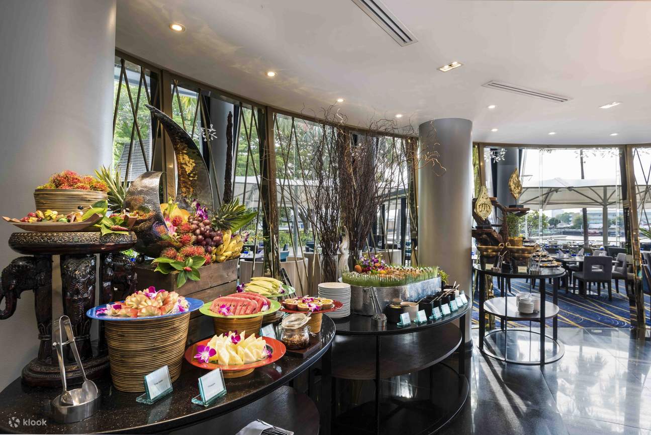 Chatrium Hotel Riverside restaurant