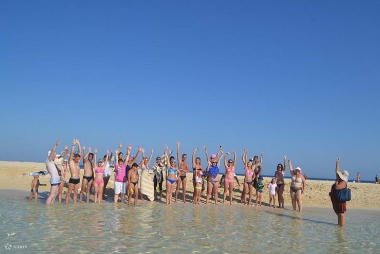 Excursión marítima a la isla Giftun Hula Hula con parasailing y almuerzo - HURGHADA