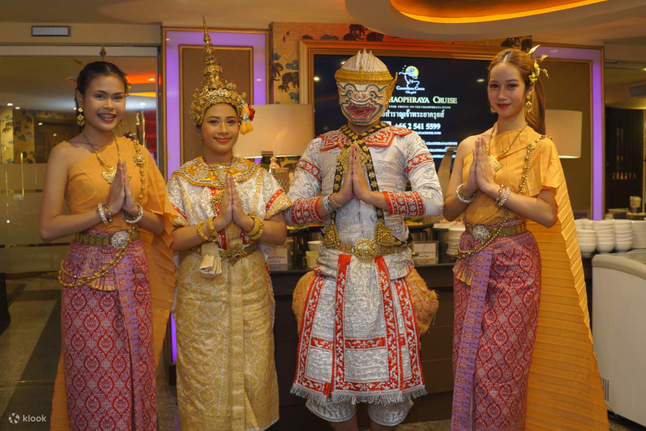 Chao Phraya-Flussfahrt in Bangkok