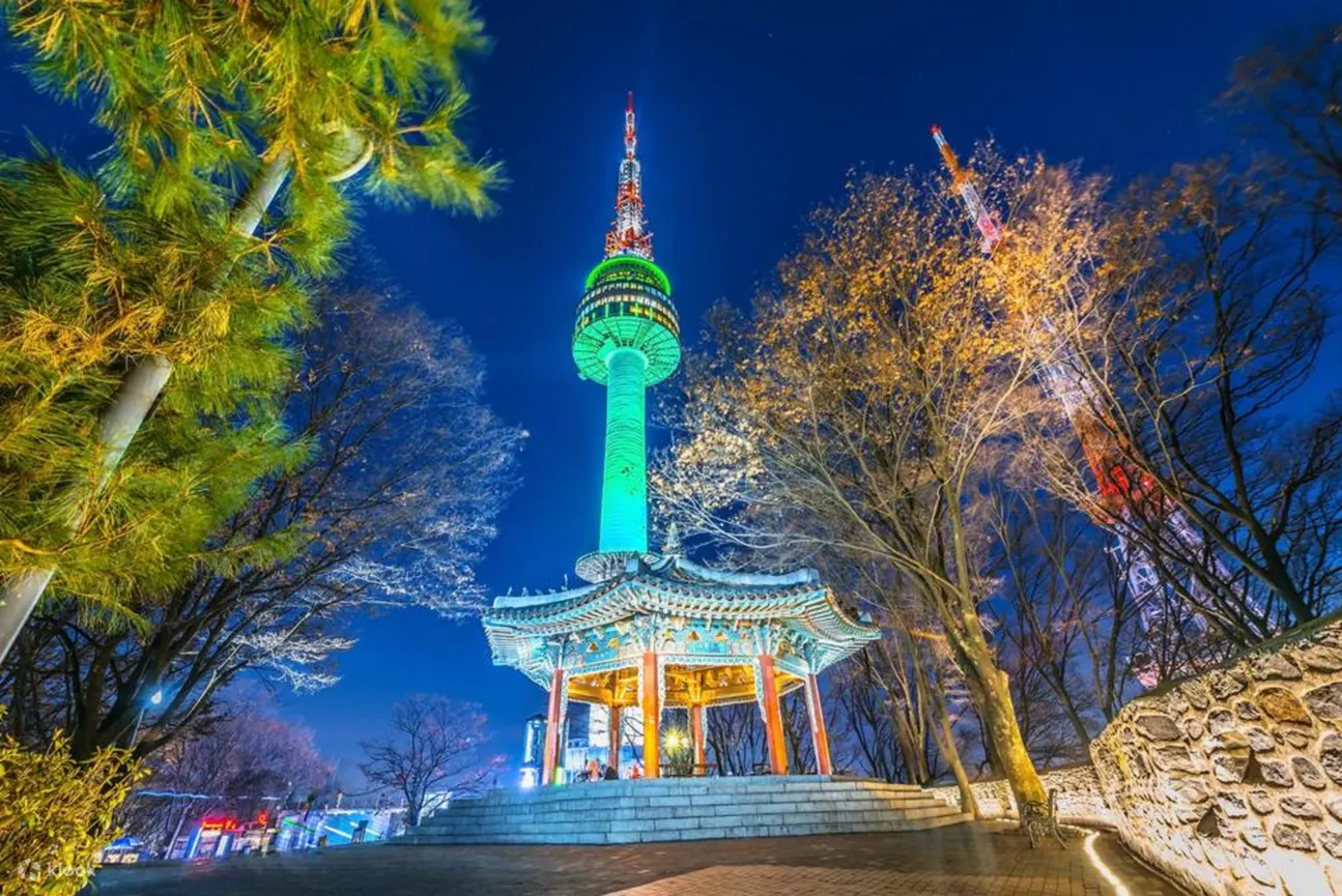 Klook Tailored Van Transfers From Myeongdong To N Seoul Tower South Korea Klook客路