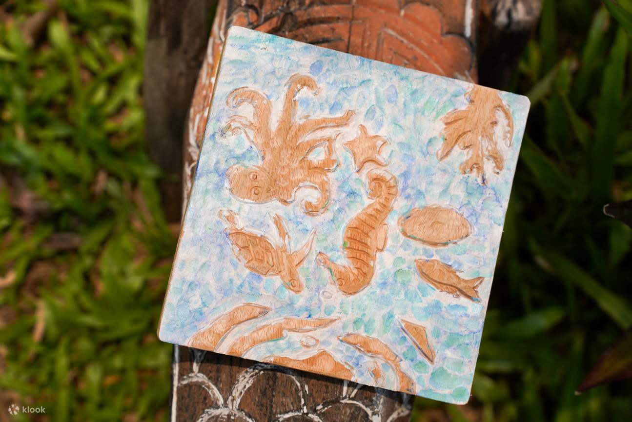 Bengkel Seni Ukiran Kayu di Cui Lu Village di Hoi An