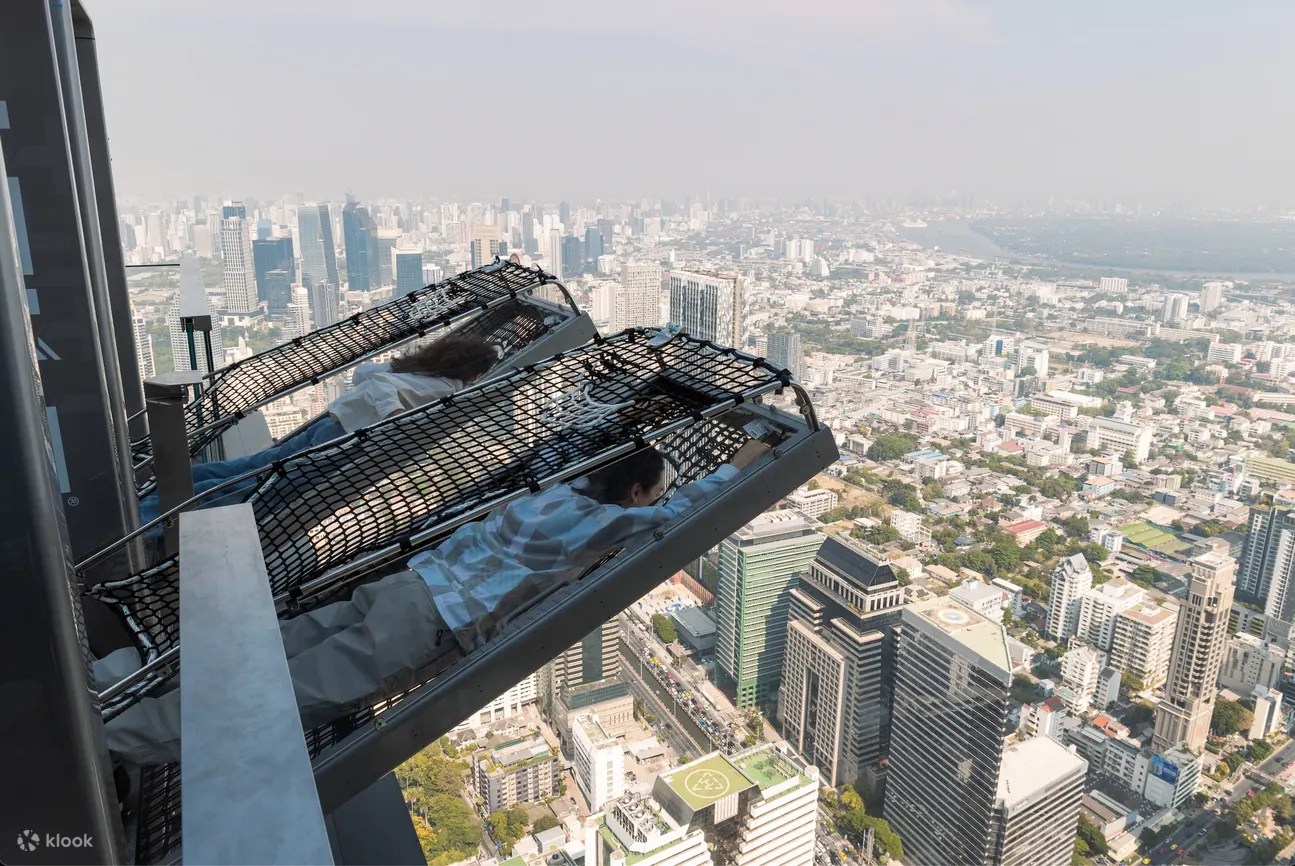 王权大京都大厦 I-Tilt 高空体验