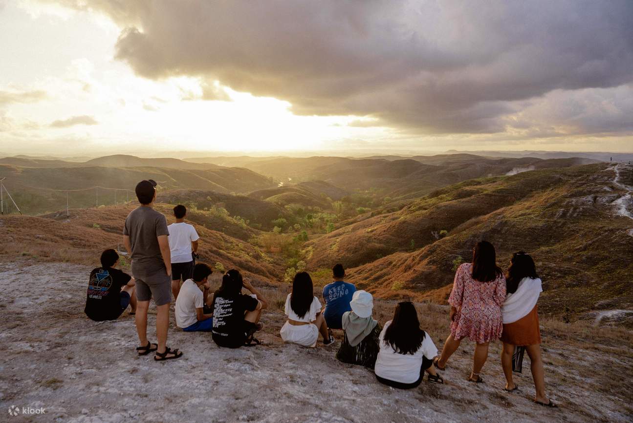 Open trip on sale hiking