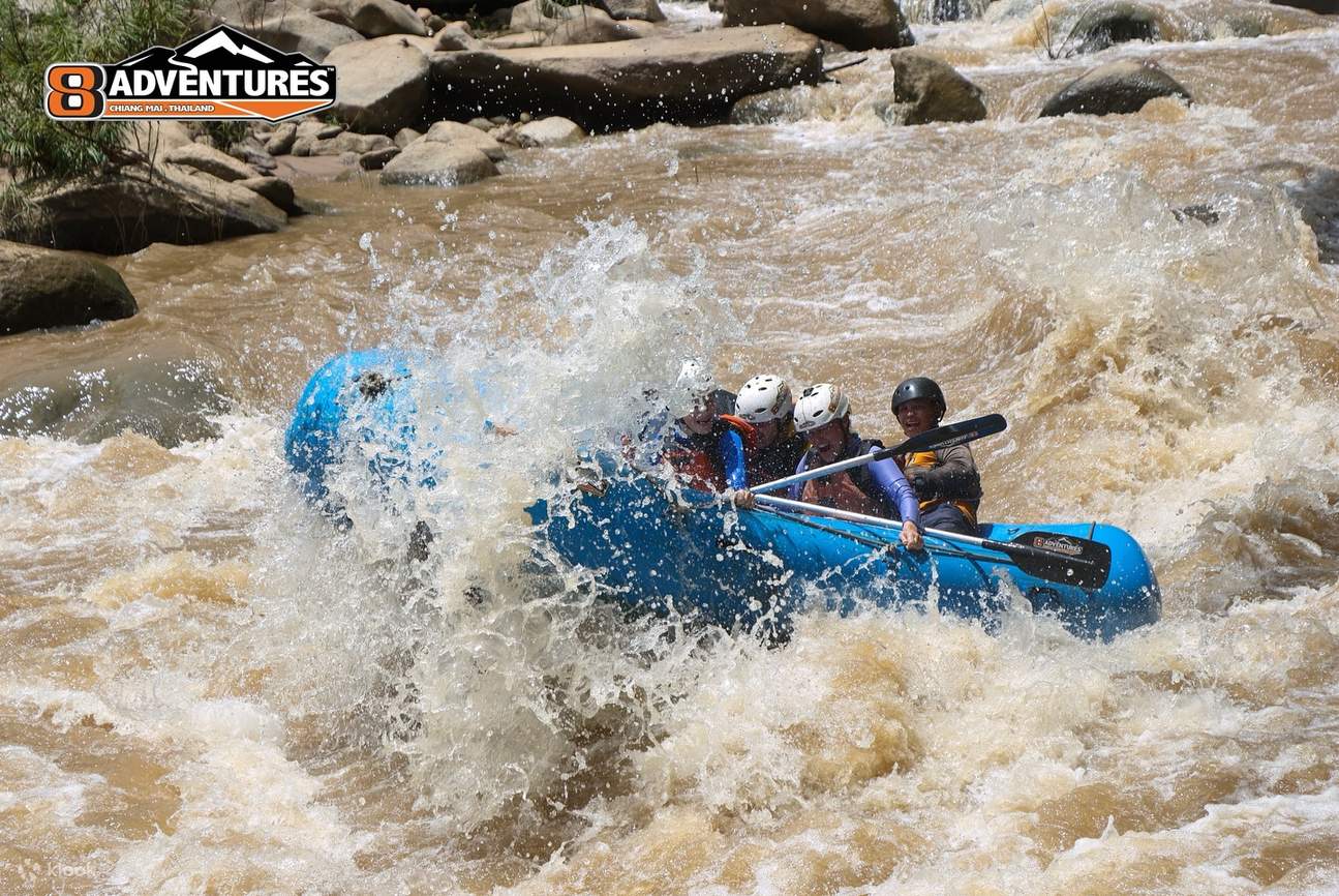 Рафтинг с 8Adventures