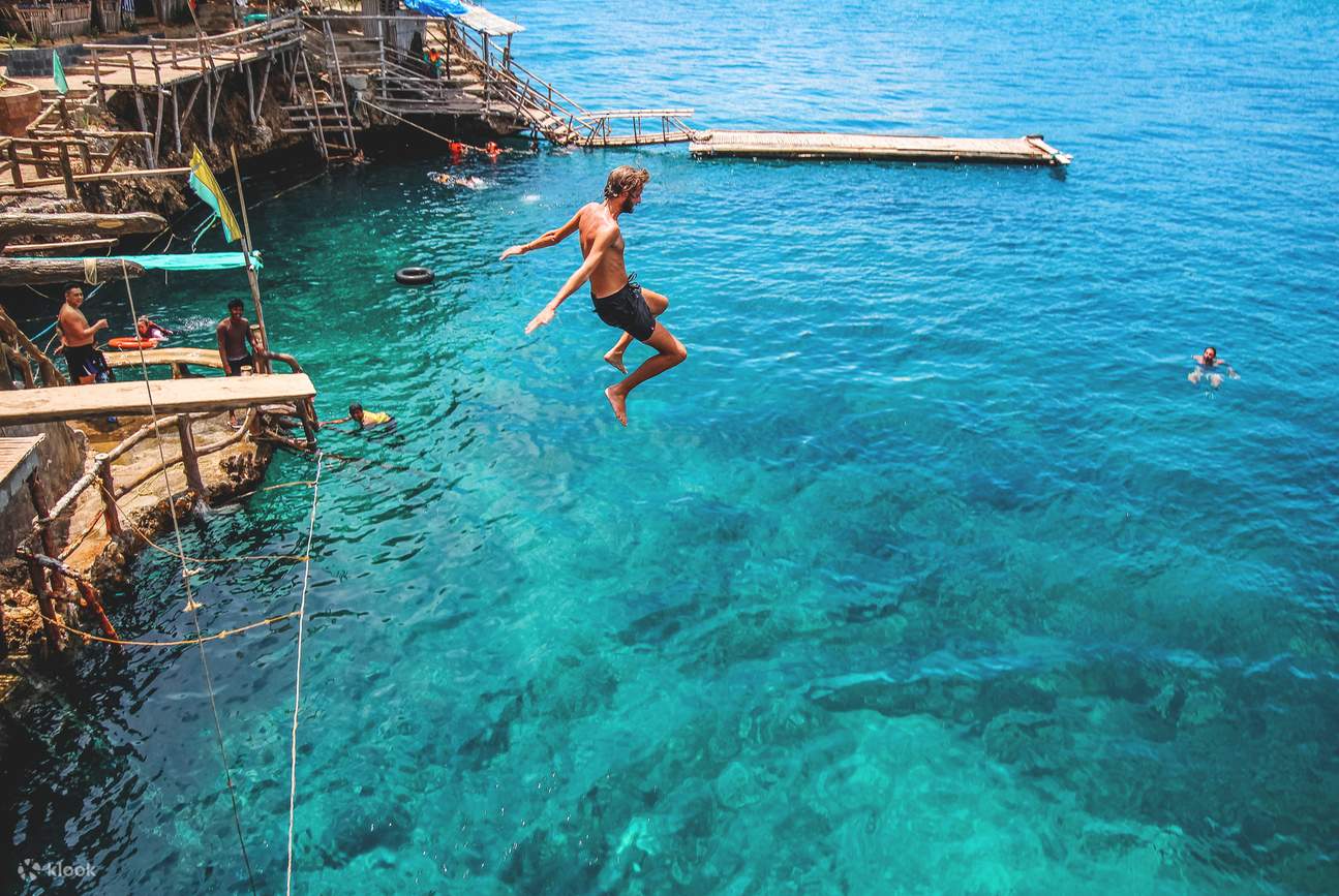 Enjoy an Exciting Boracay Happy Life Island Hopping Adventure with