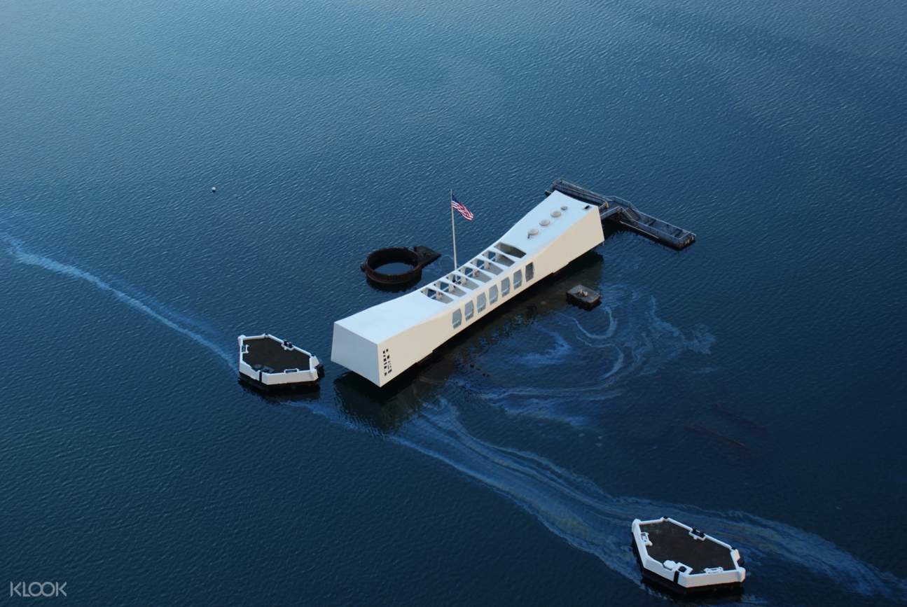 USS Arizona Memorial and Battleship Missouri or Pearl Harbor Aviation