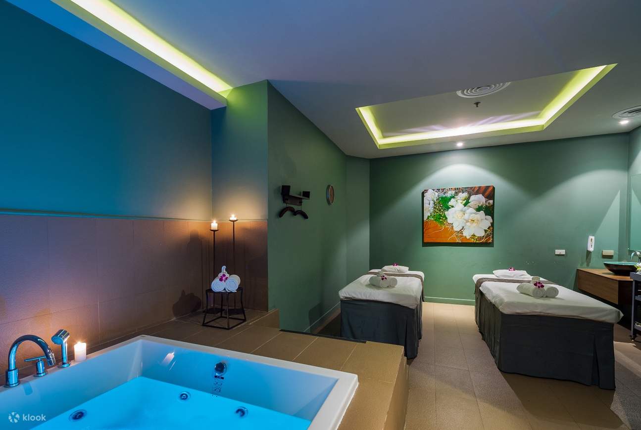 Let's Relax Spa Bangkok