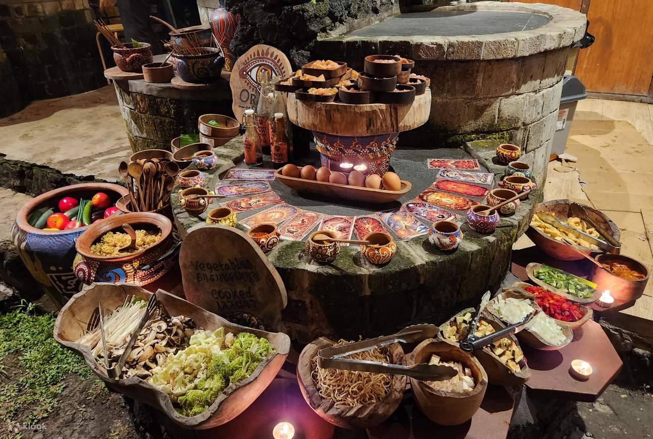 Kreieren Sie Ihre ideale Mahlzeit und entdecken Sie Ihr Gewürzschicksal