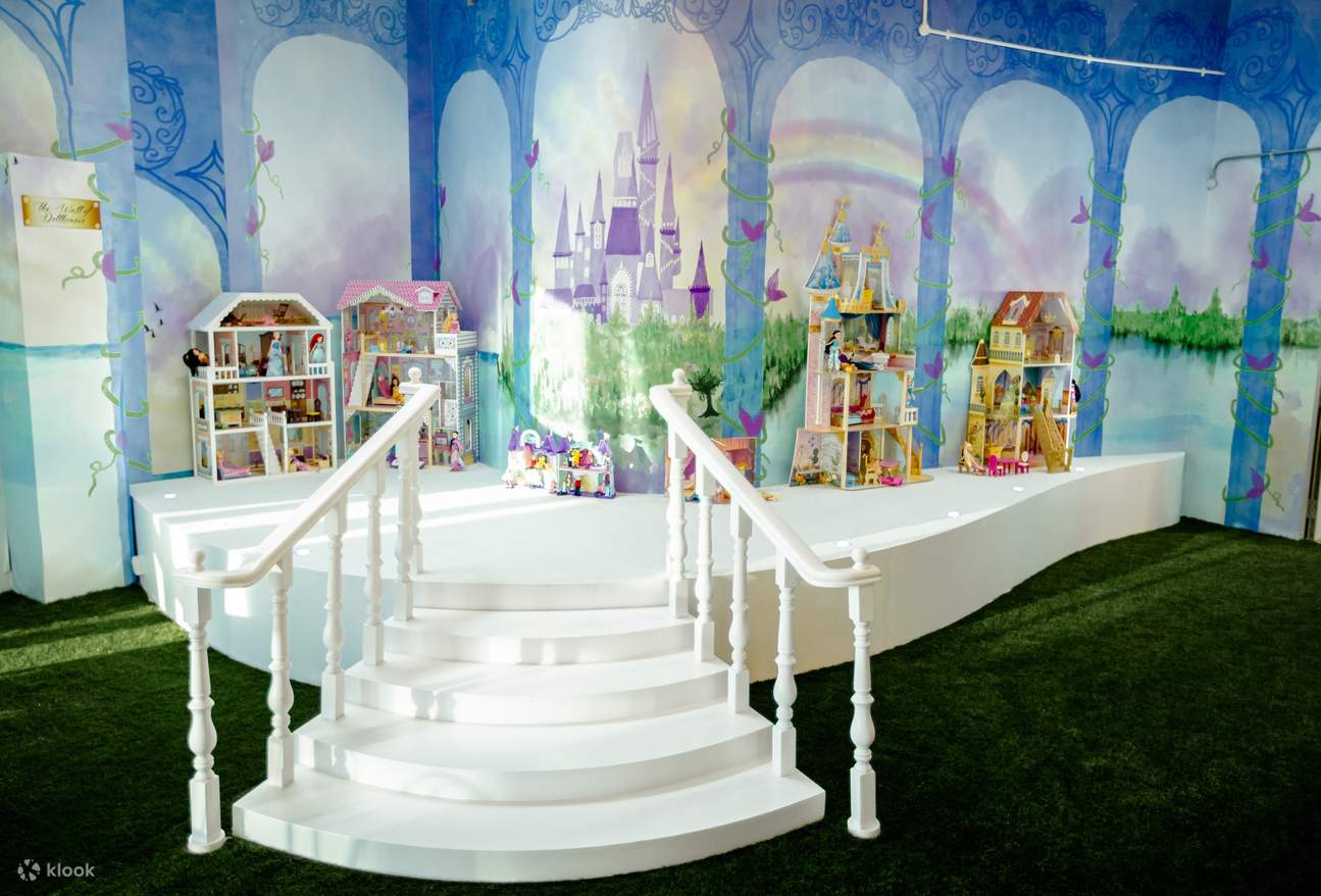 The Wall of Dollhouses