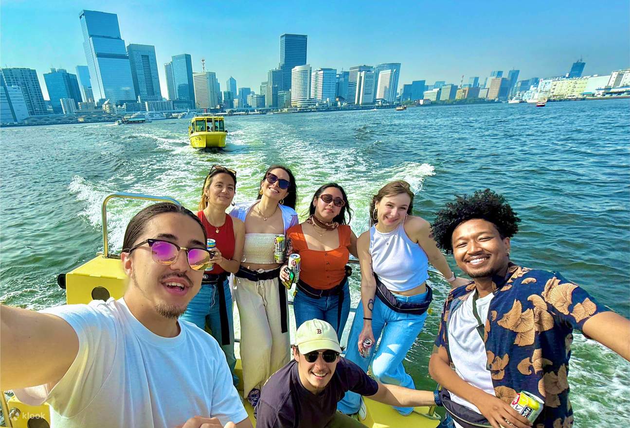 Pelayaran Bot Waktu Siang dan Matahari Terbenam di Tokyo