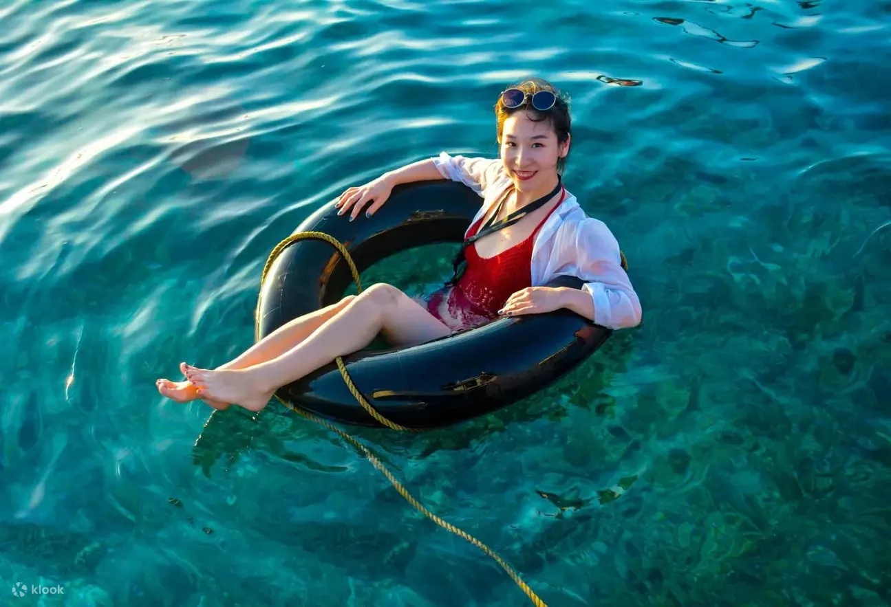 Boracay Sunset Cruise with Kayak, Paddle Board, and Mermaid Tail 