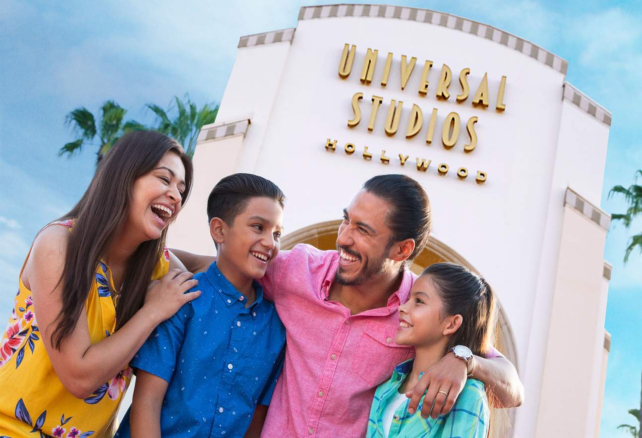 Family in front of universal studios hollywood arches