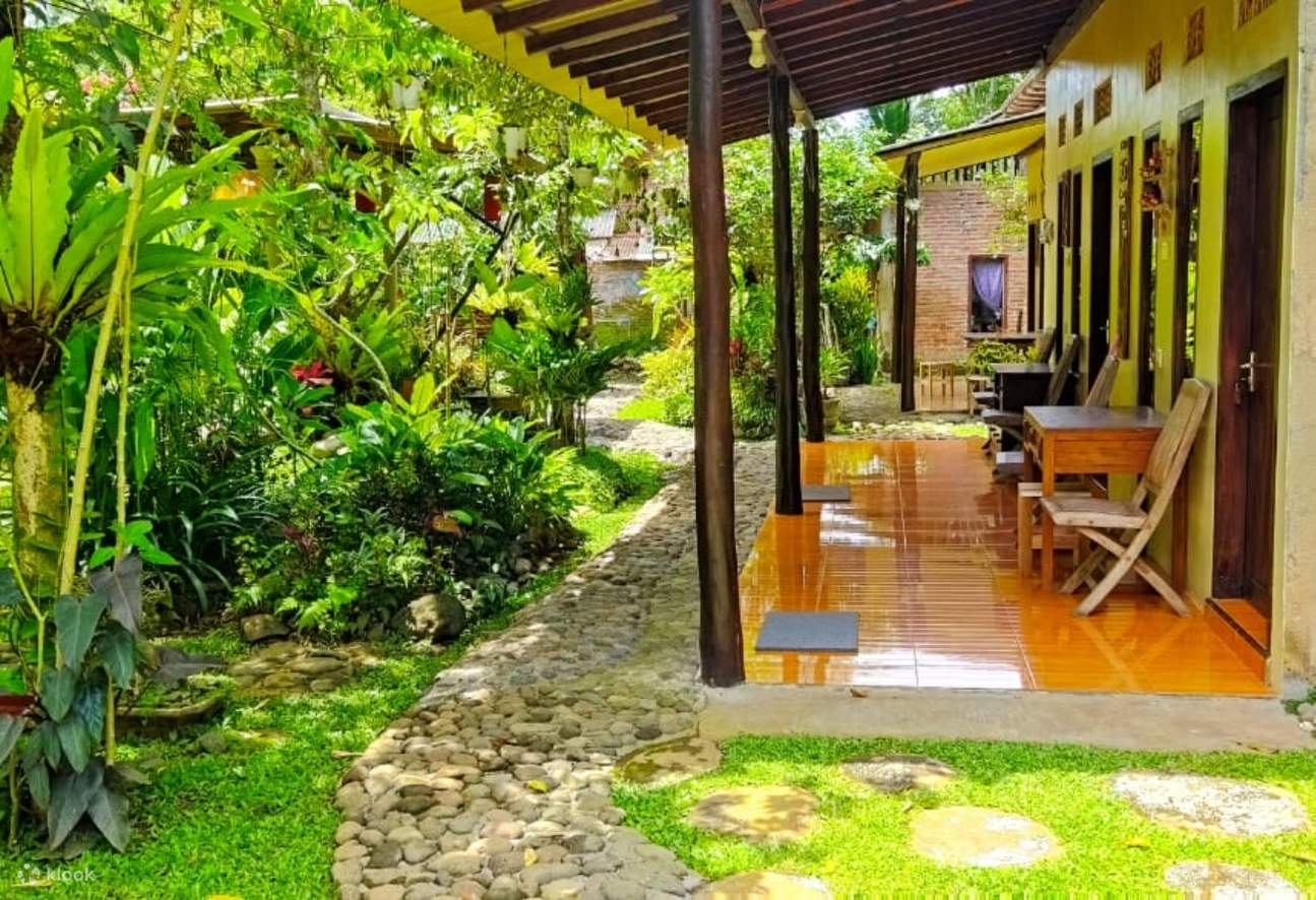 Teras di rumah tumpangan